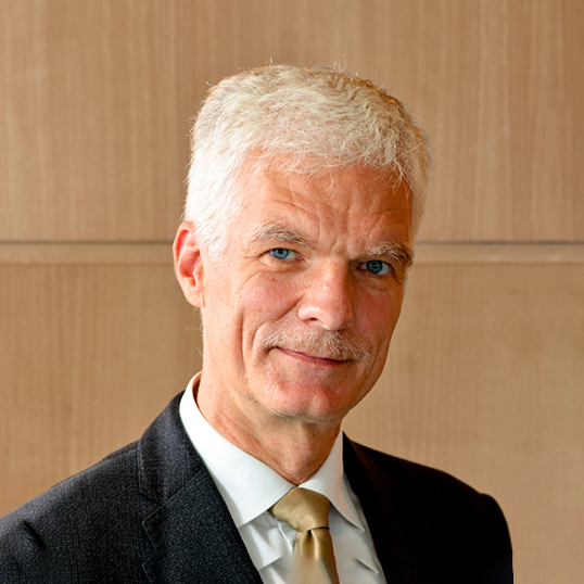 Mr Andreas Schleicher