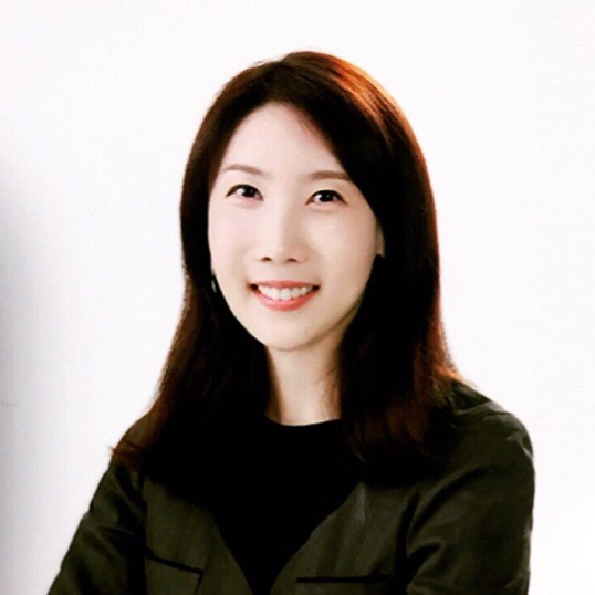 Dr Chloe KI