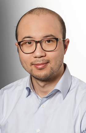 Dr He Zhengda