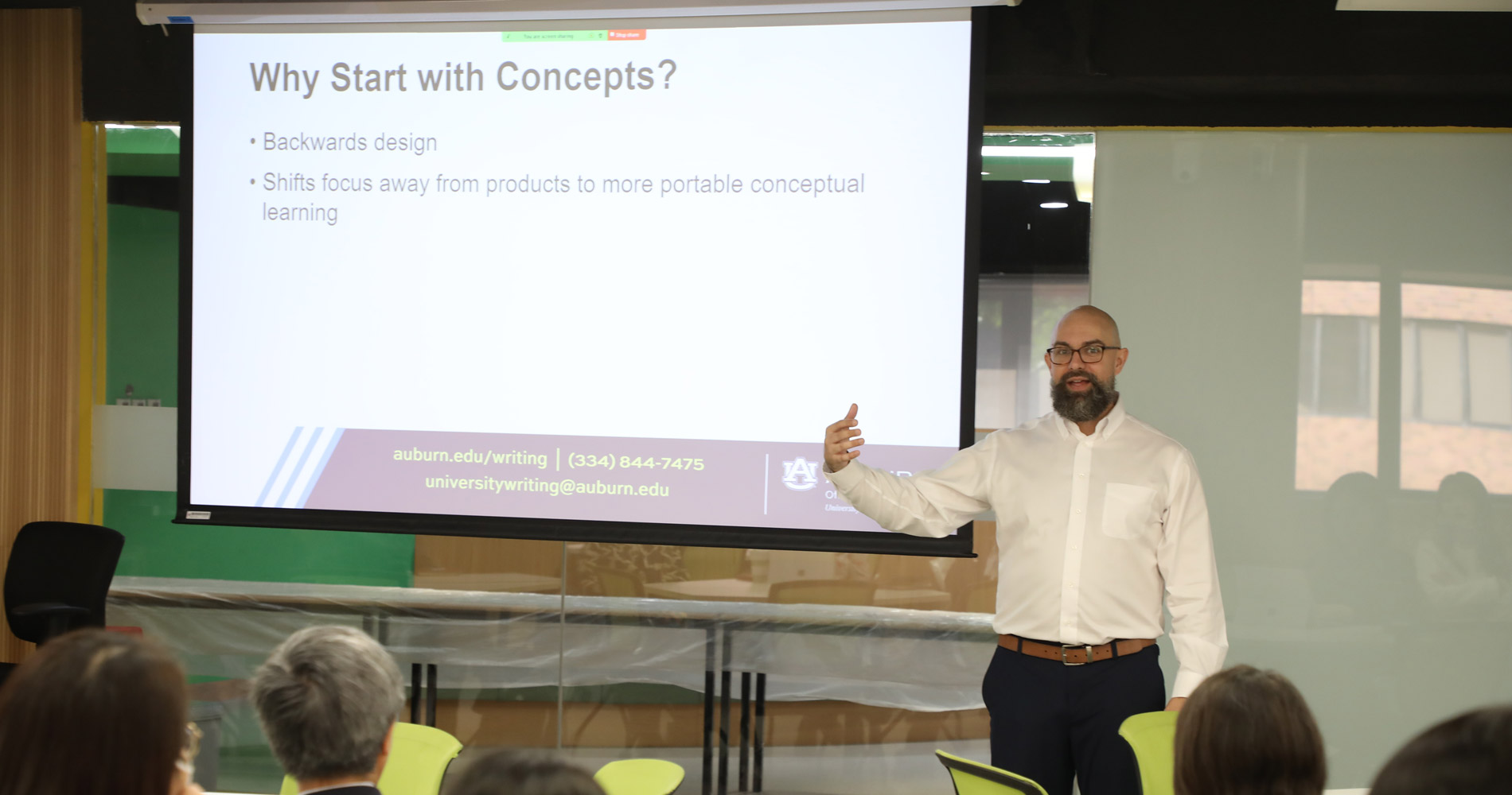 Workshop-on-Designing-AI-Engaged-Assignments-to-Teach-Disciplinary-Knowledge-pic2