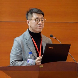 Professor Kevin Jiang 
