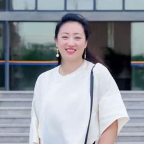 Professor Lili Qin