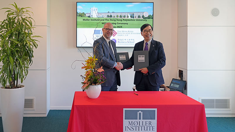 around_faculty_moller