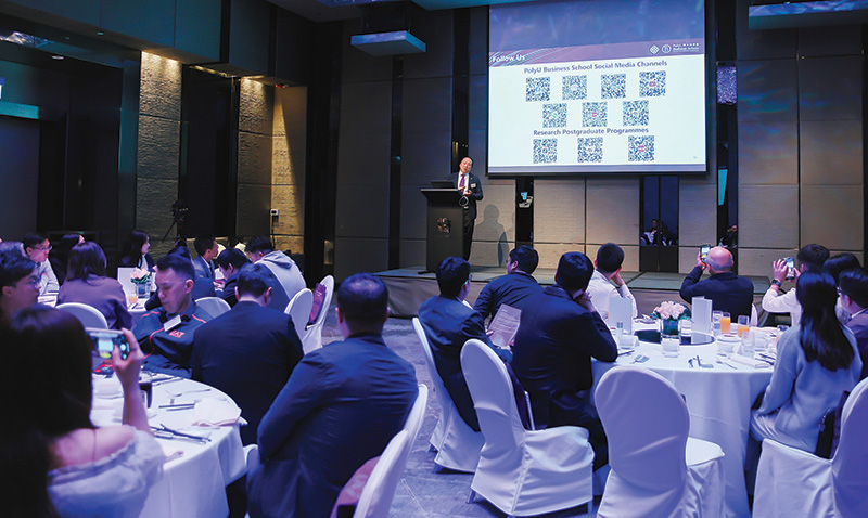 around_the_faculty_09