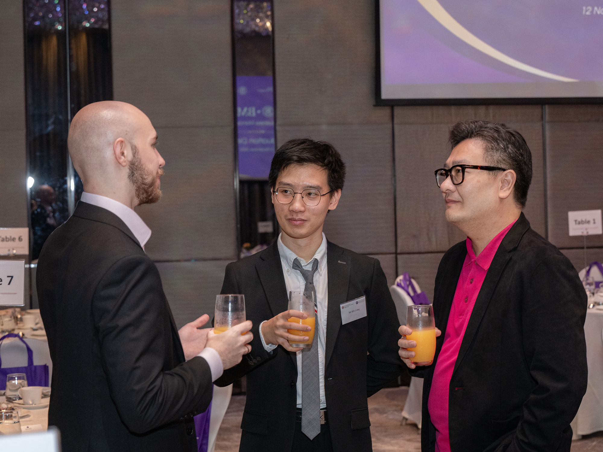 20241112_polyU_PBS_BMgrad_0011