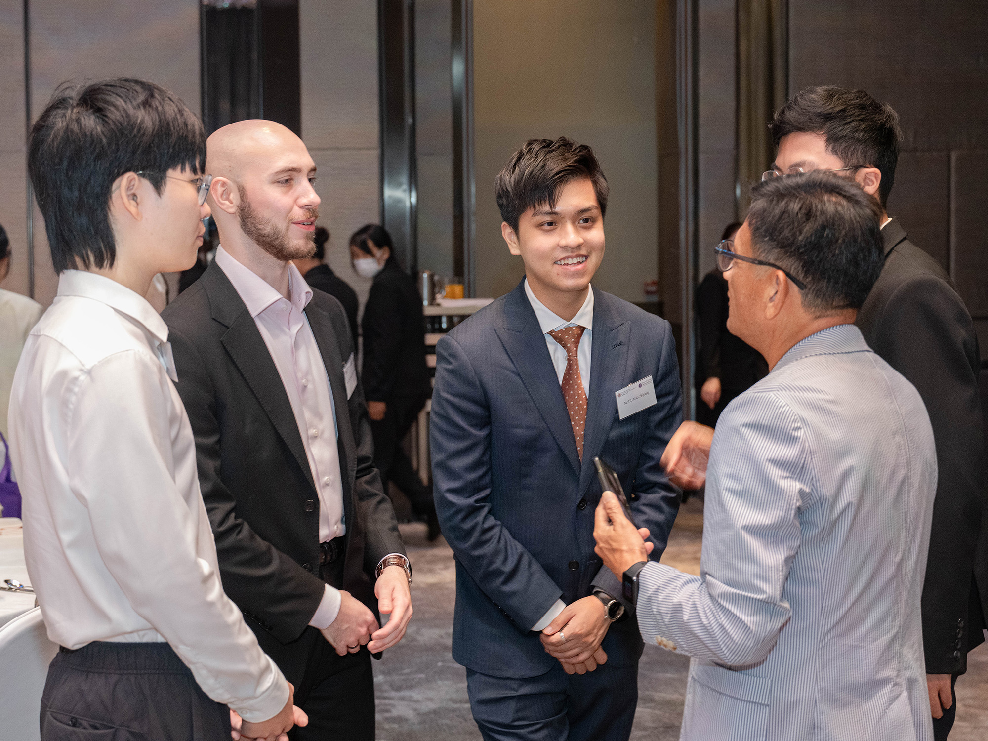 20241112_polyU_PBS_BMgrad_0137