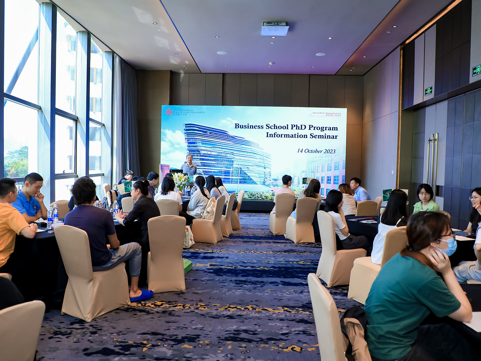 10839849_a4665729348_plx