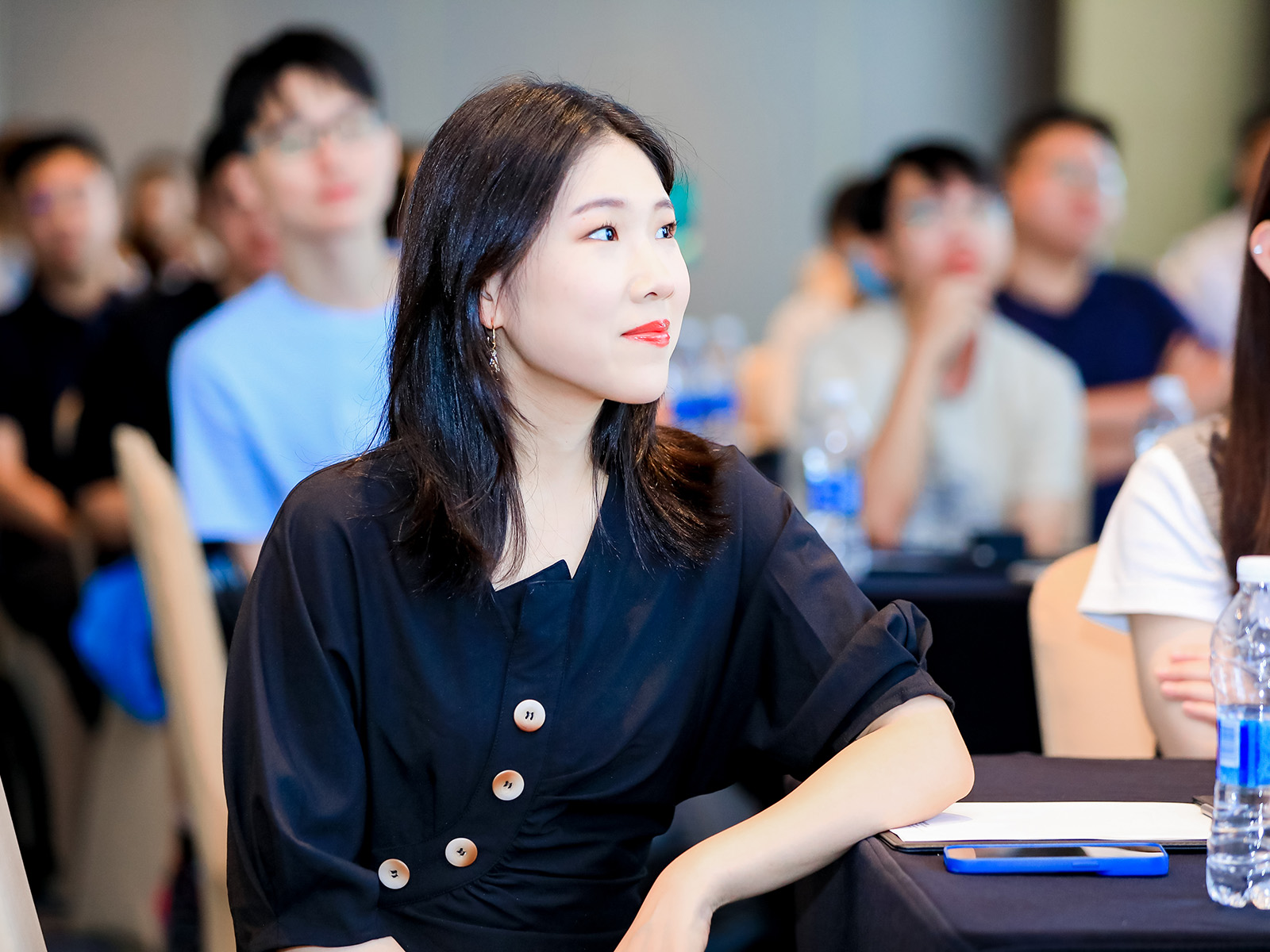 11102694_a4665729348_plx