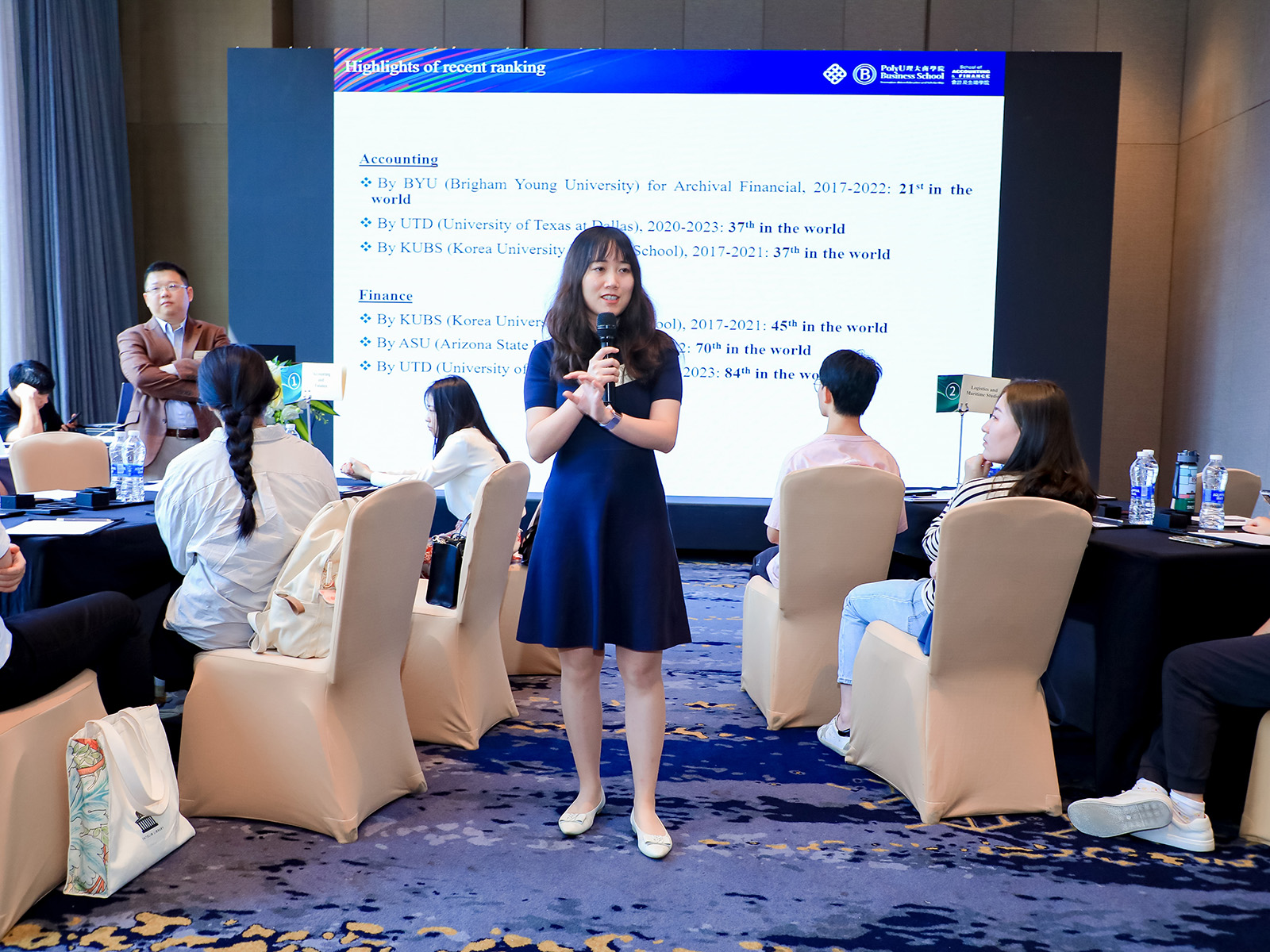 11401581_a4665729348_plx