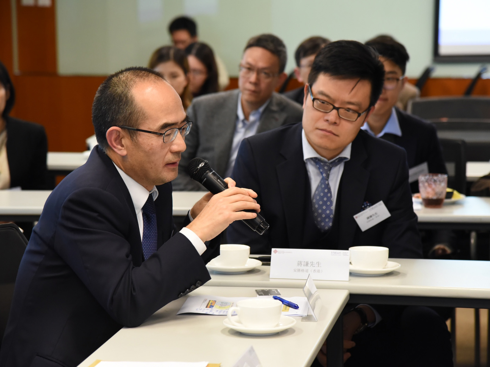 王強義先生，蔣謙先生