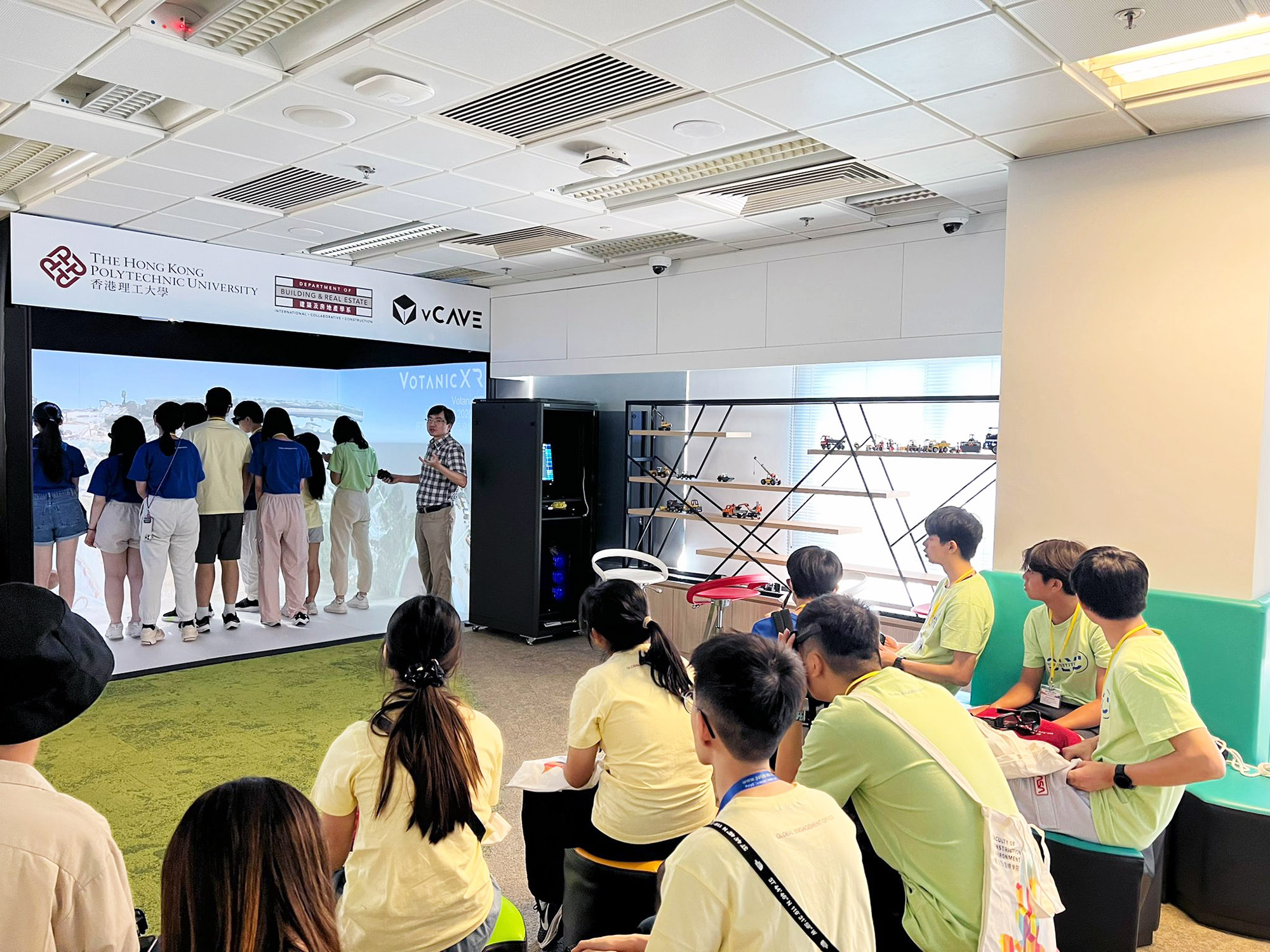 5b065b7c-d8c6-4fc9-8345-f947b2b2a44d