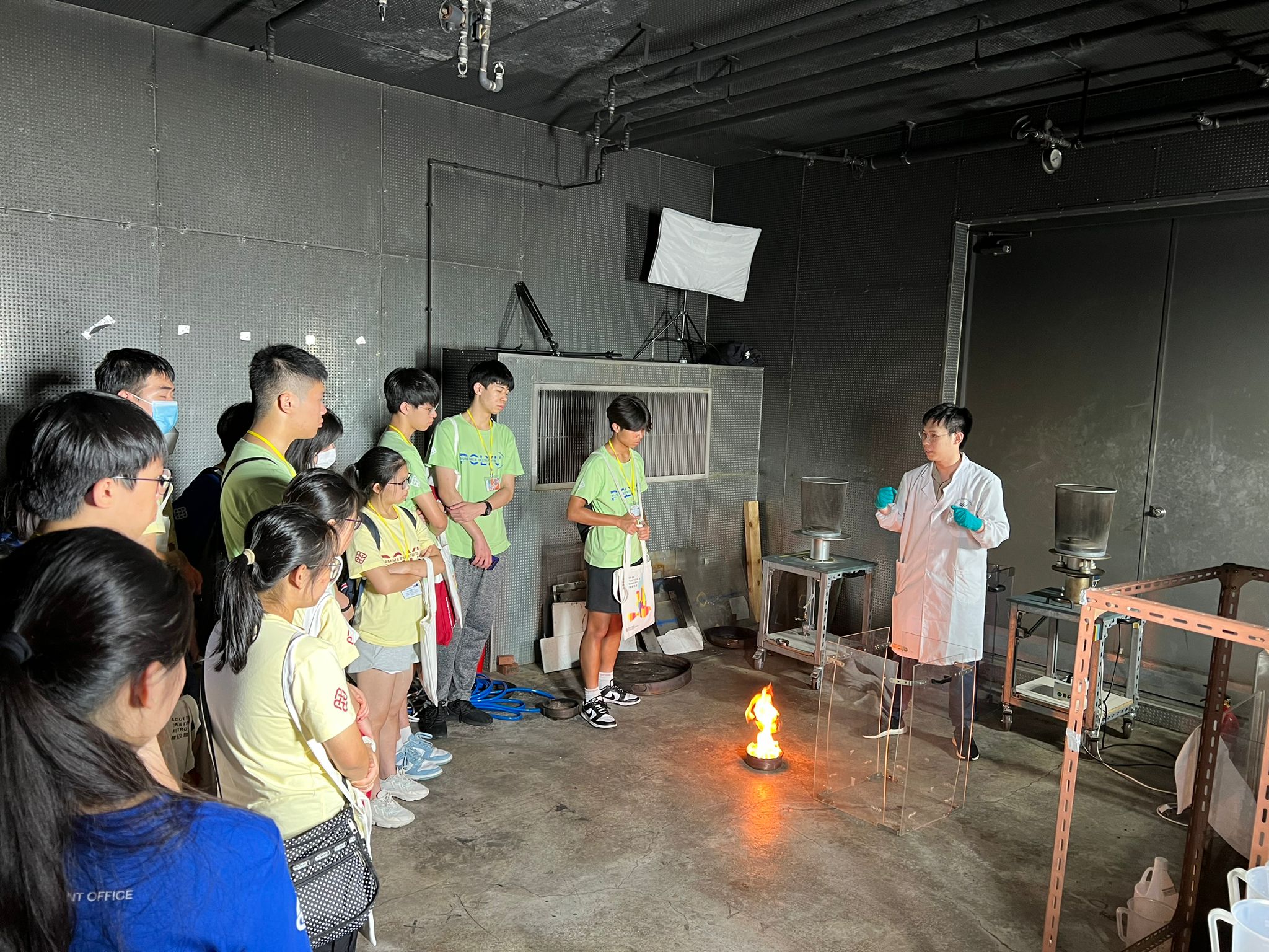 c60c1550-4220-4833-8524-cd318959a3e6