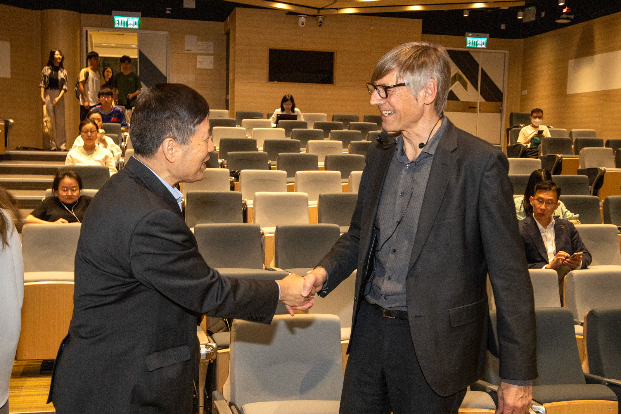 20260423_publiclecture_1