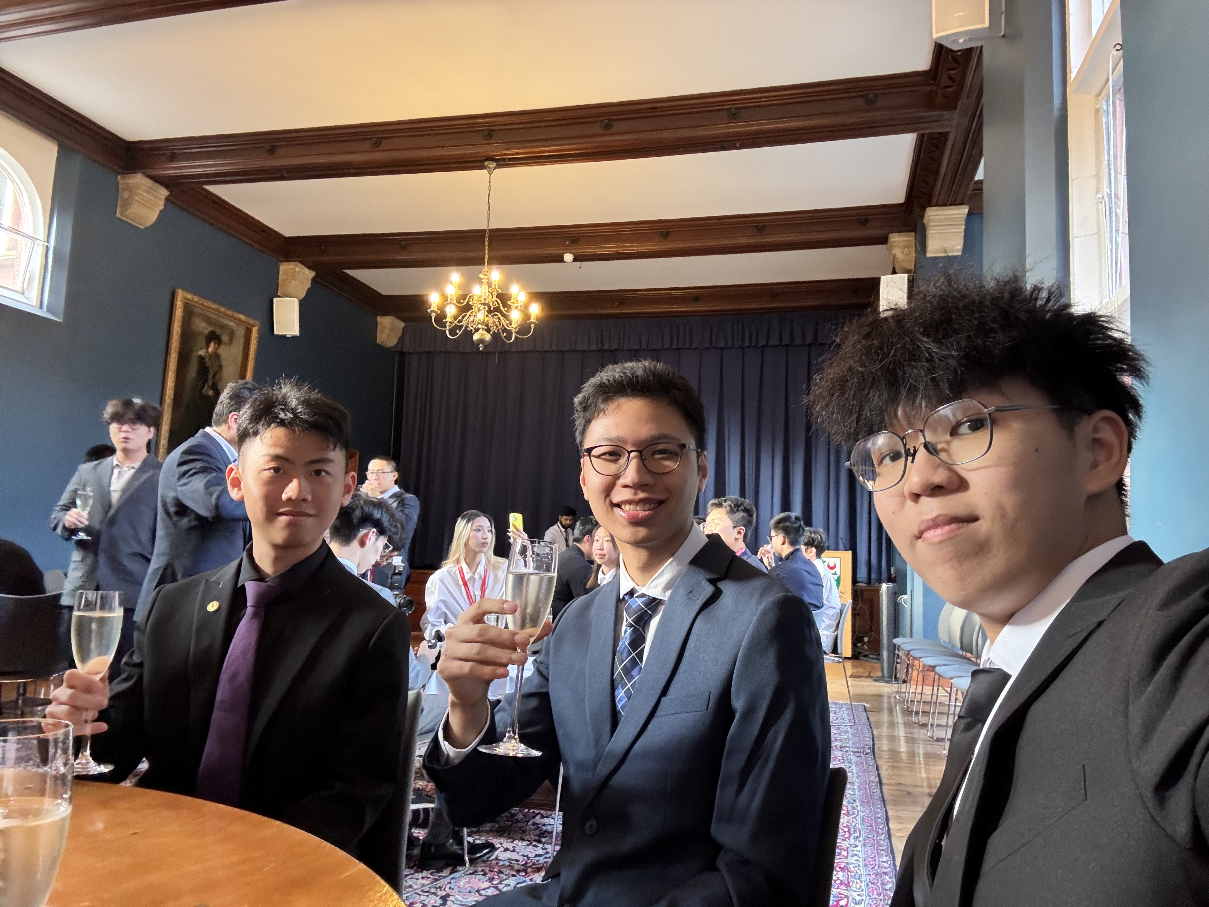 00144_19-UF1_01-img-1630