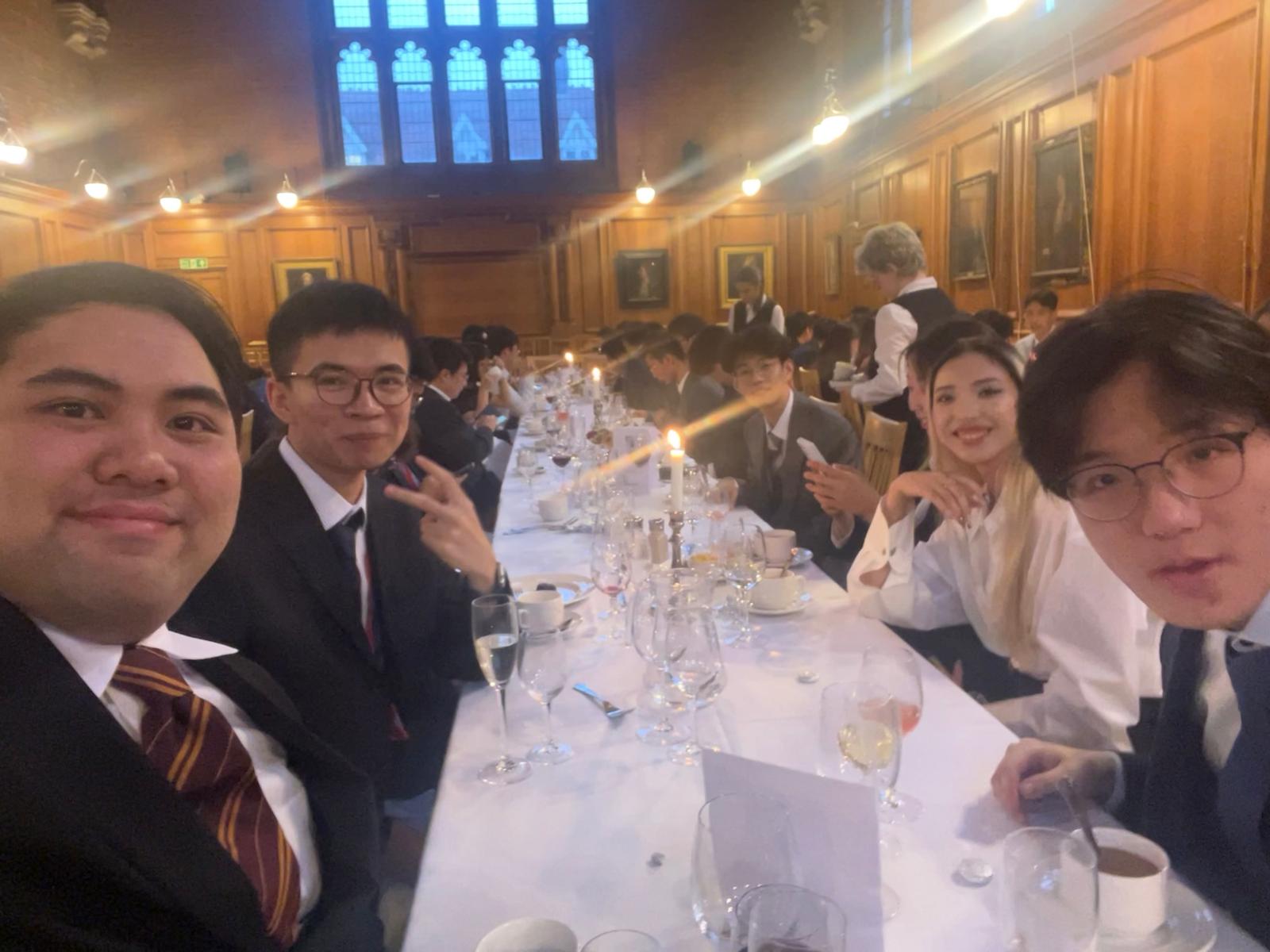 0017207UF100whatsapp202508211222223d70dcfb