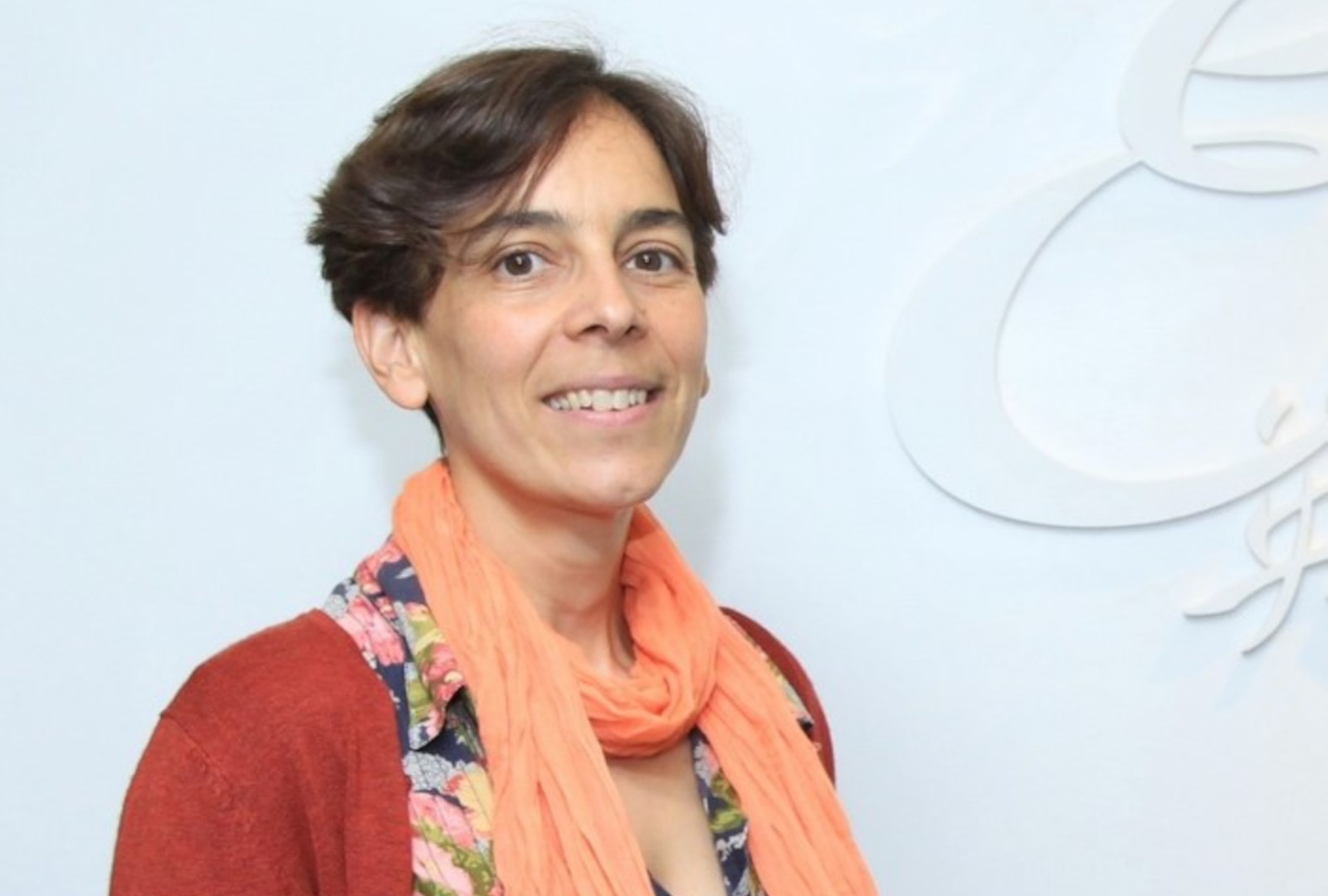 Renia Lopez1600x1080