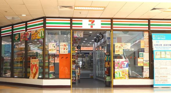 711