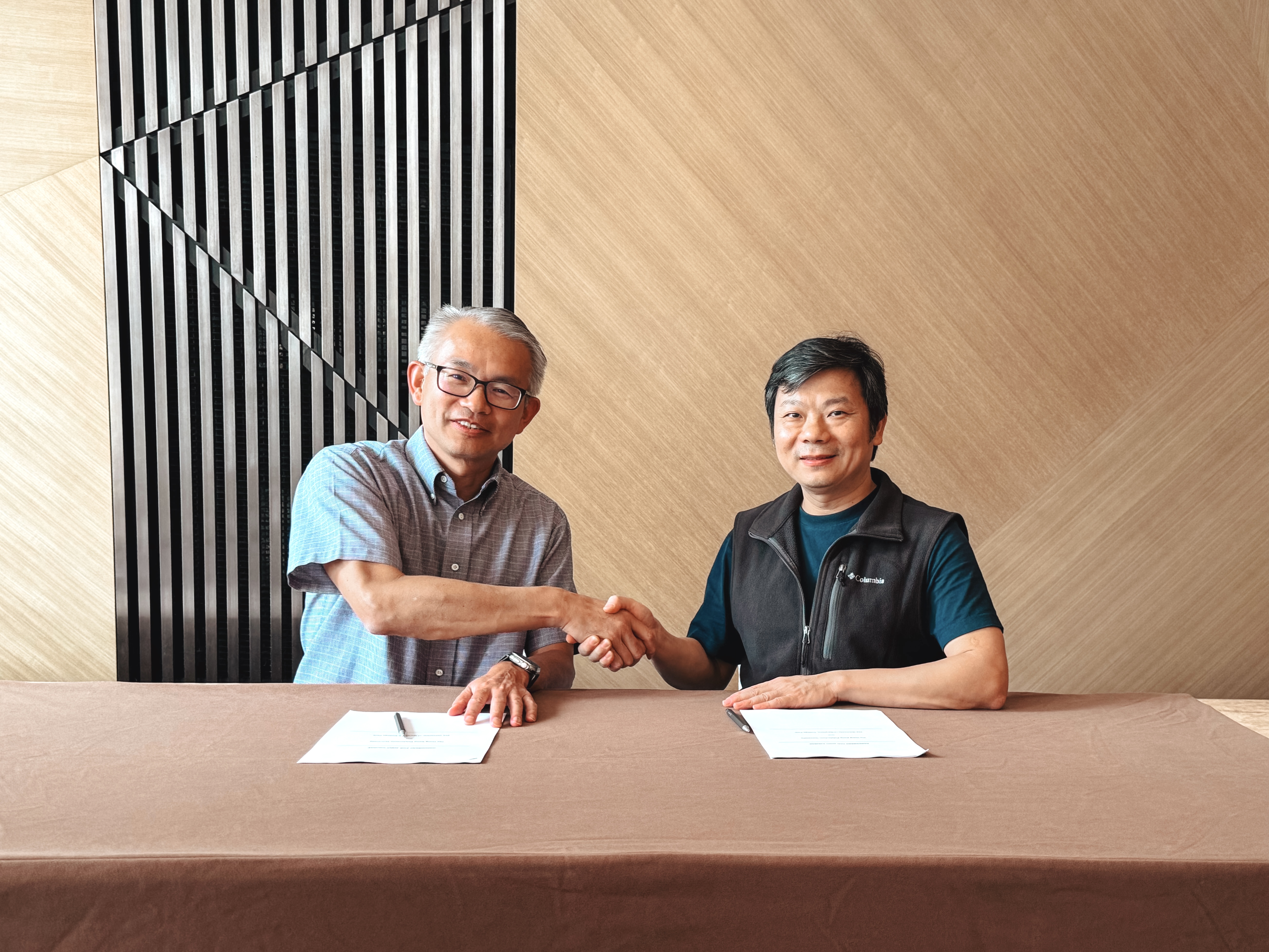 20240607_014639618_iOS