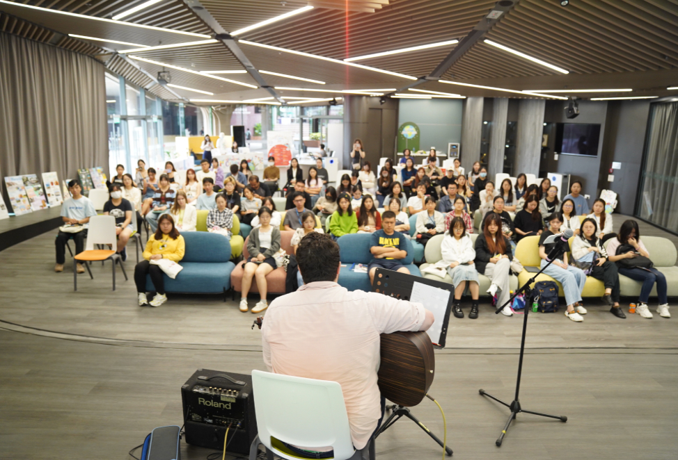 French Music Show 974X662