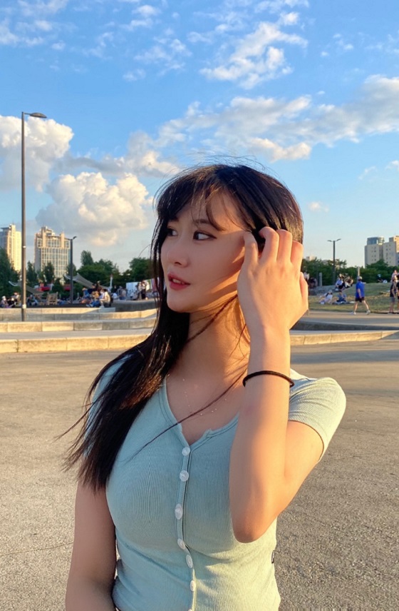 Kim Seohyun 560 x 856
