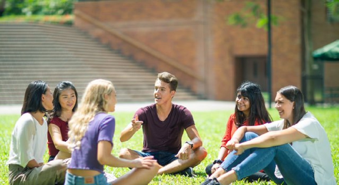 Student Life_1176 X 644