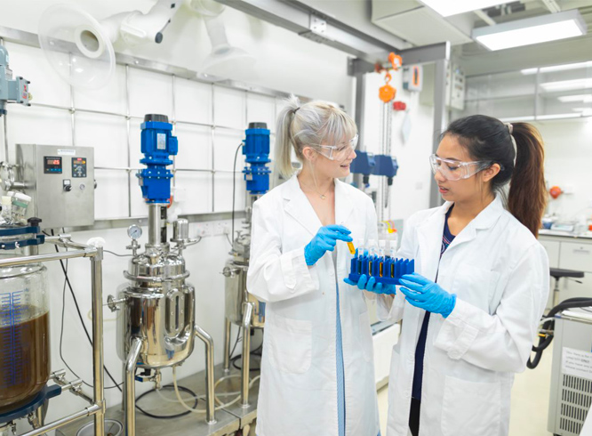 Applied-reseach-and-innovation_666-X-490