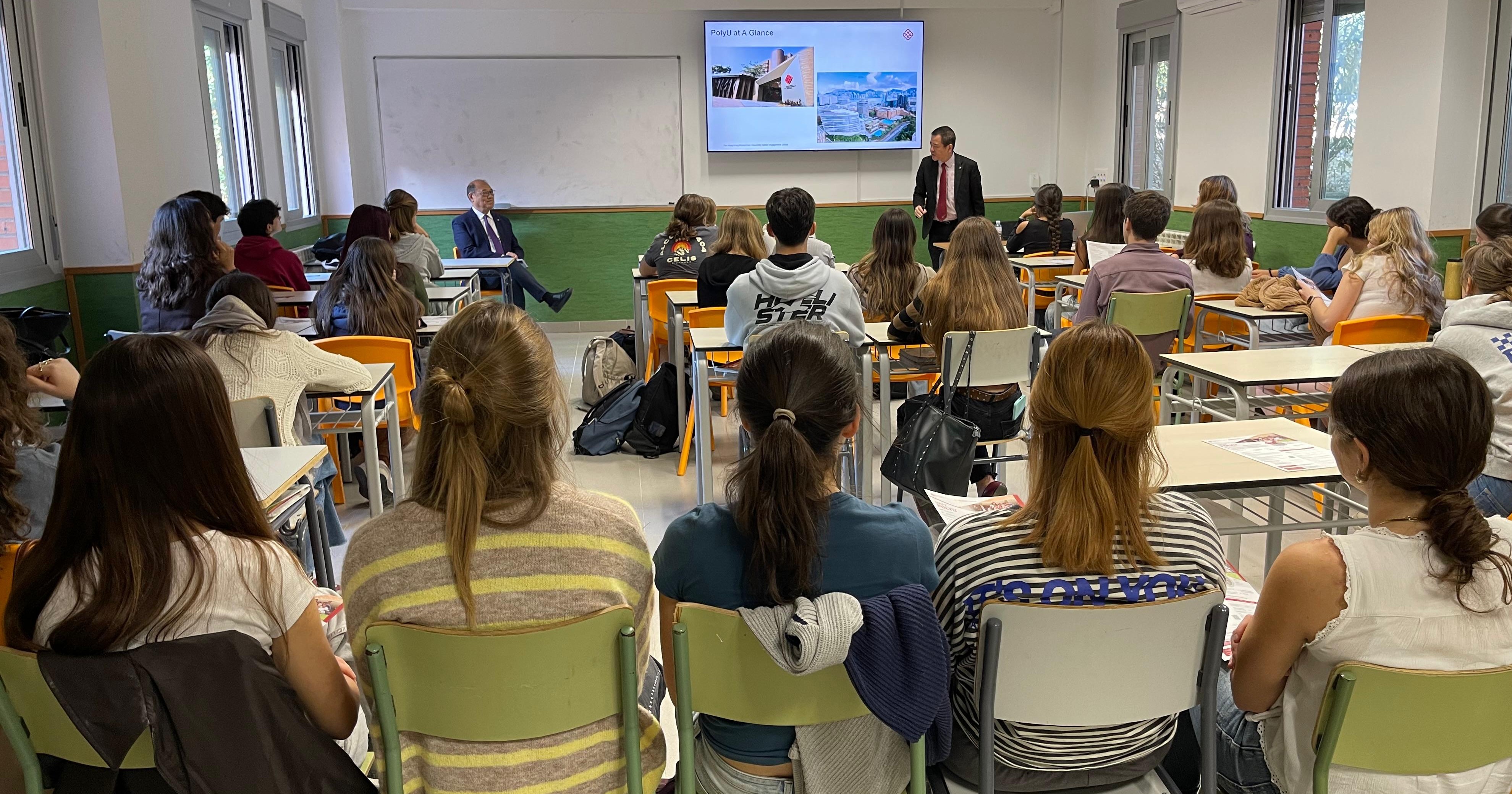 4 IES Margarita Salas 2000