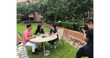 Involving students in videos to drive sustainable education