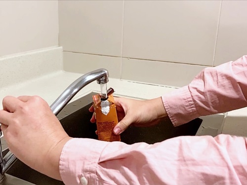 Rinse the container before dropping it into reverse vending machine