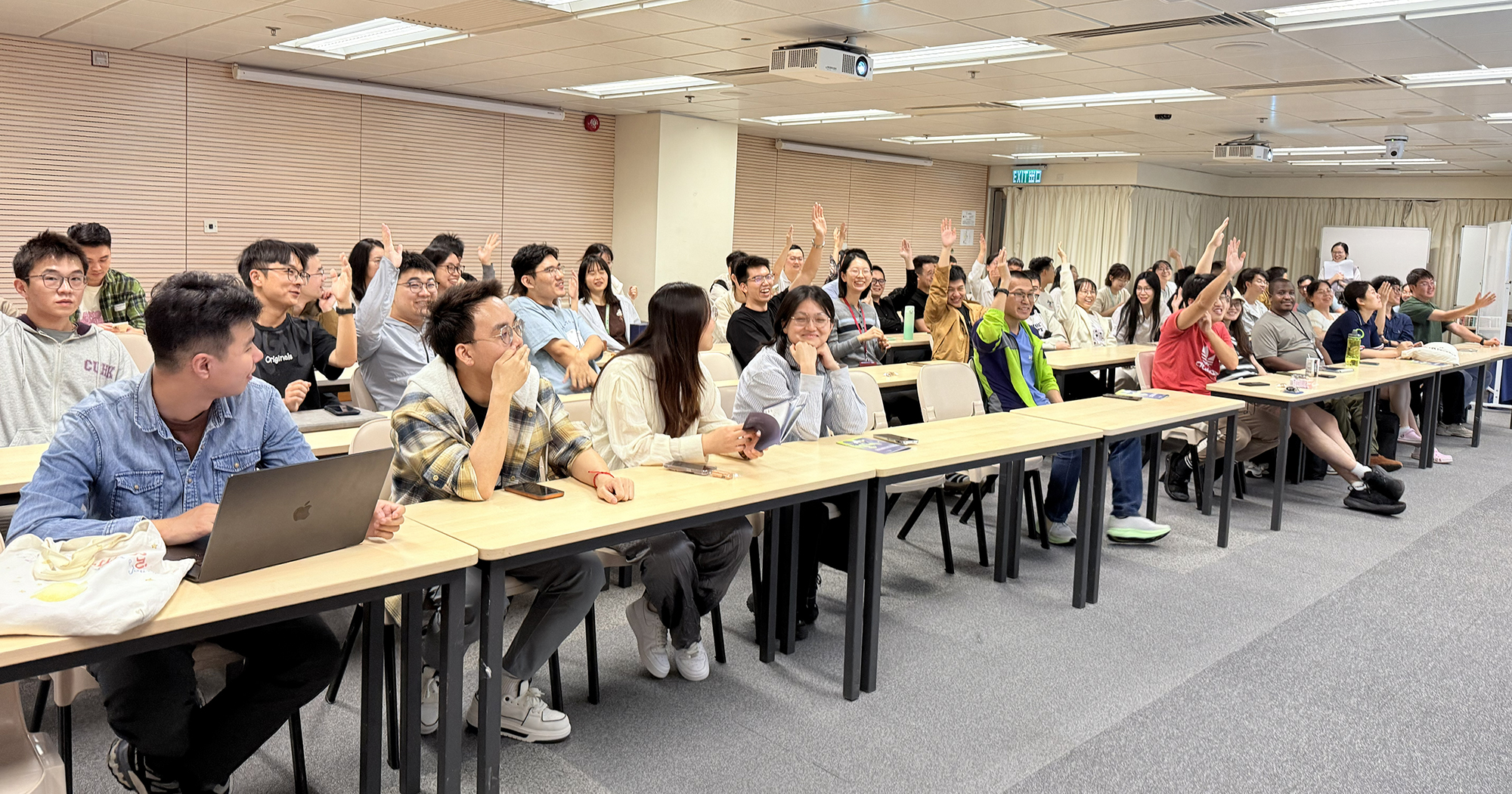 20251103_091634870_c