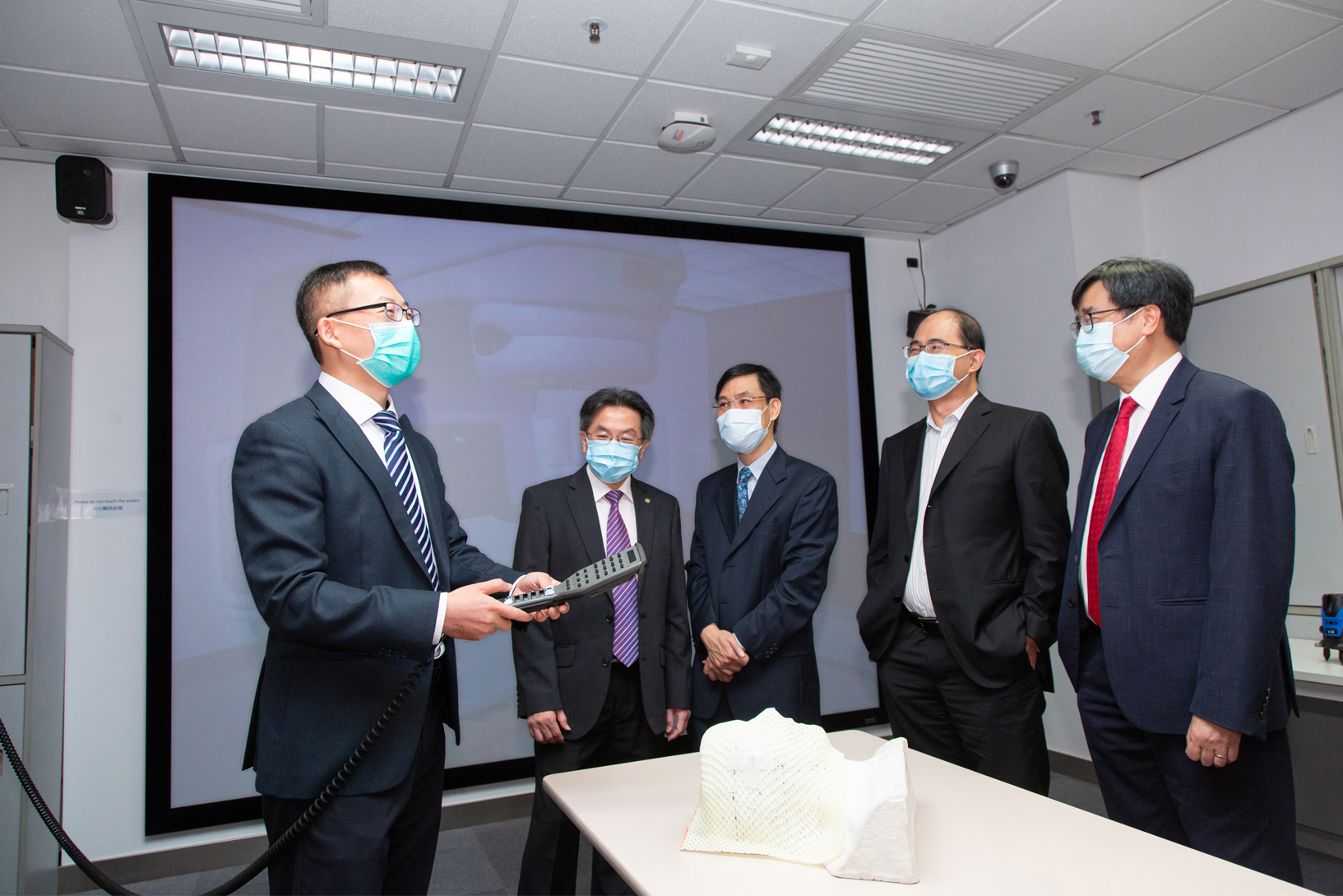 MSC Medical Physics Press Conference_Group photo 3