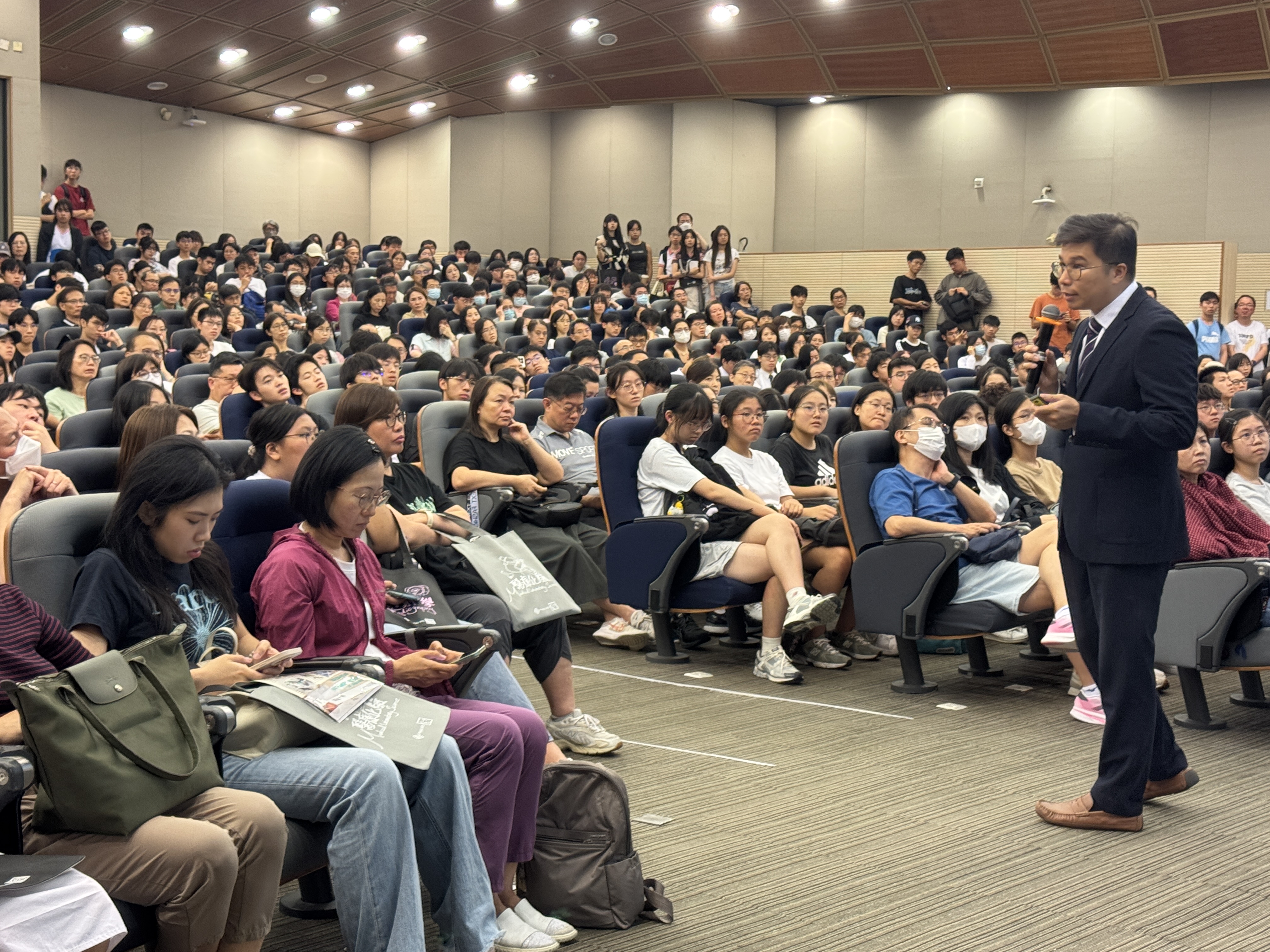 20250927_053139164_iOS