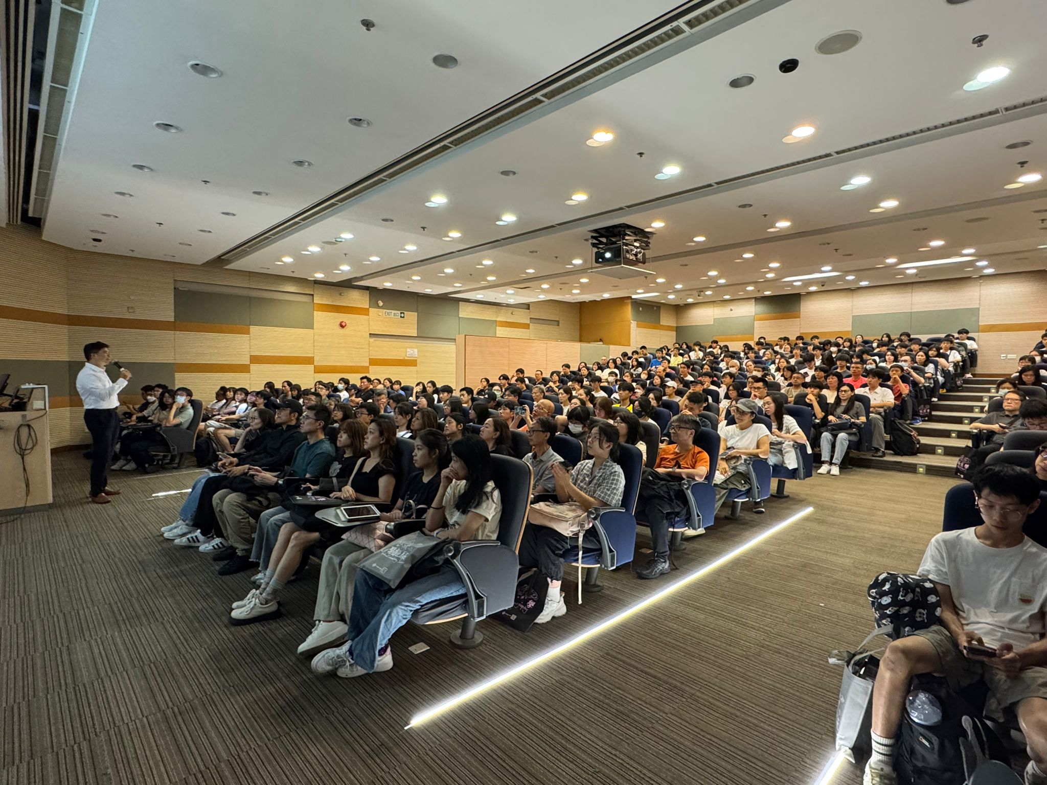 20250927_081257000_iOS