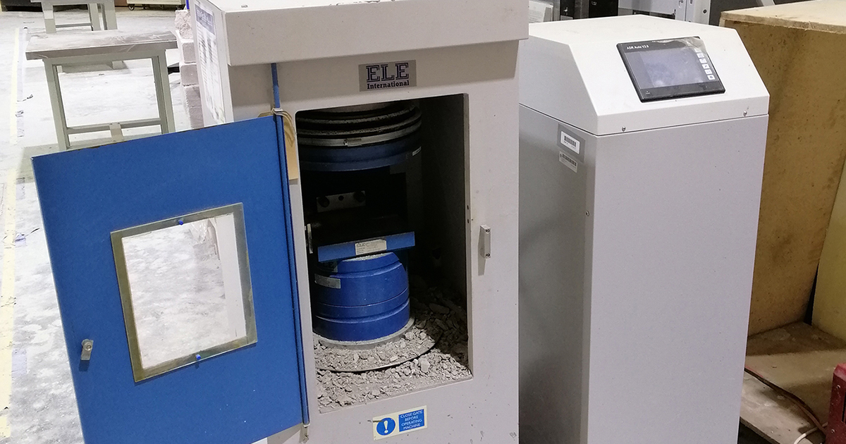 CNI_ConcreteCompressionTestingMachine