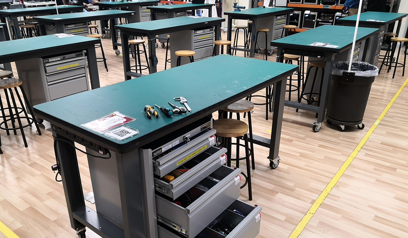 CXC_WorkBench_20251017_1370x800