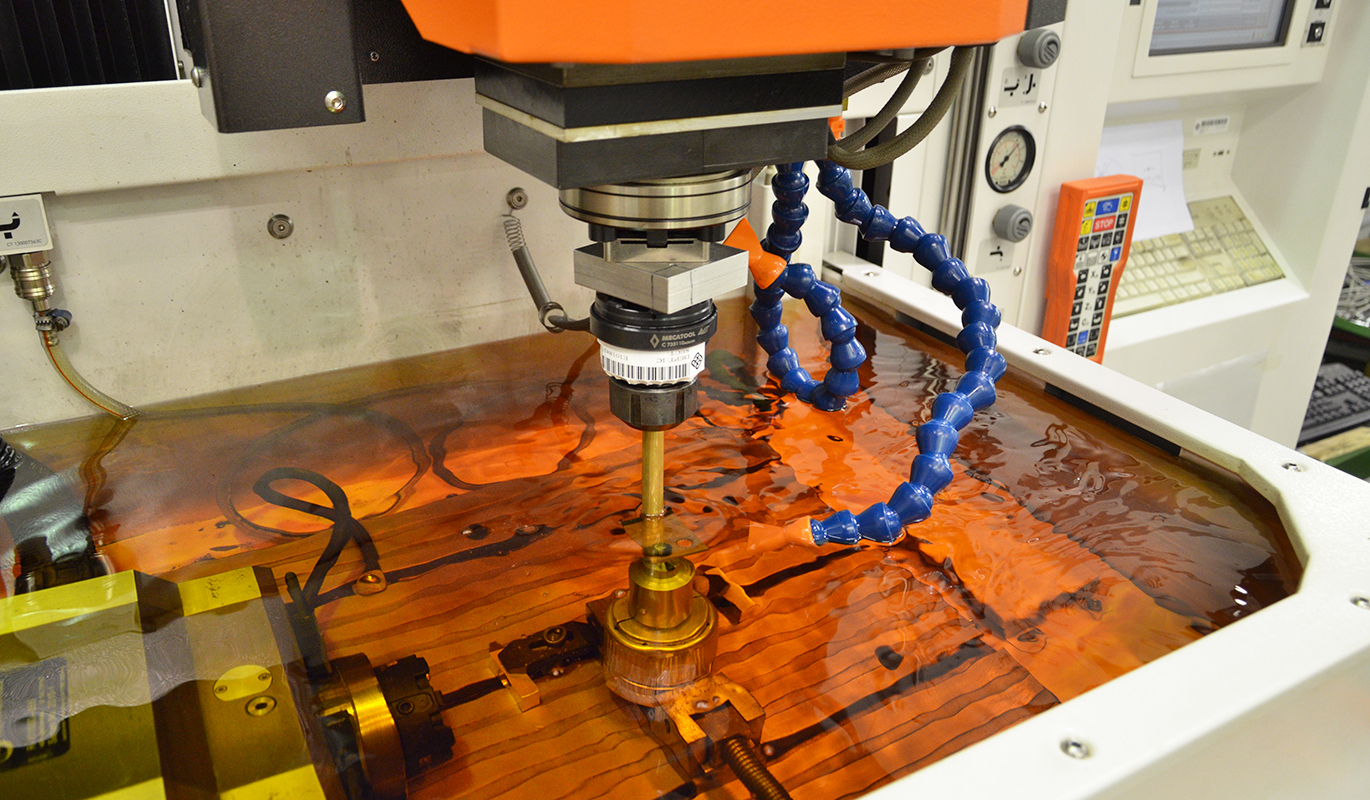 PMF_MultiAxisDiecuttingEDM