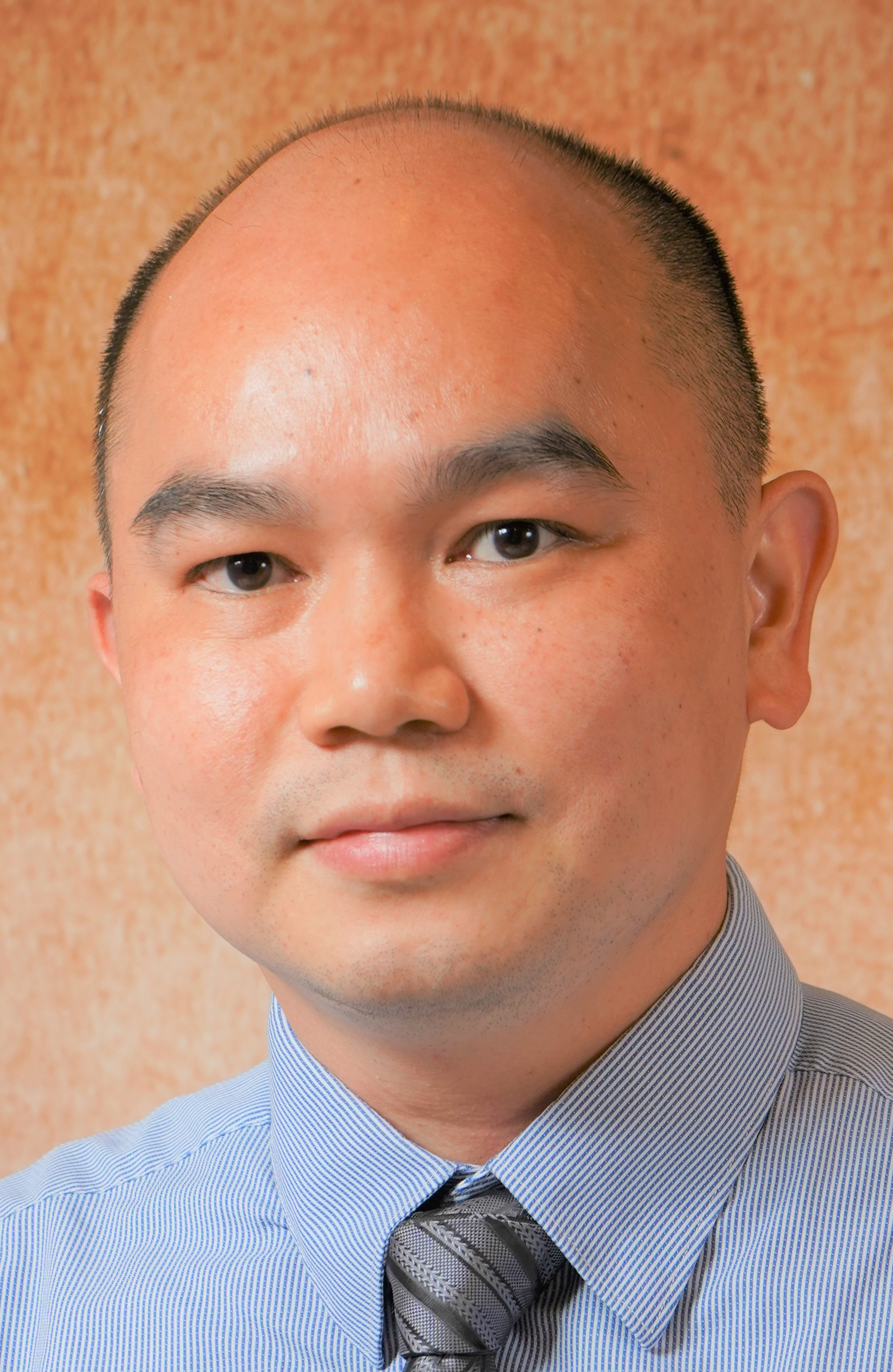 Dr HO Siu-cheung 何紹祥