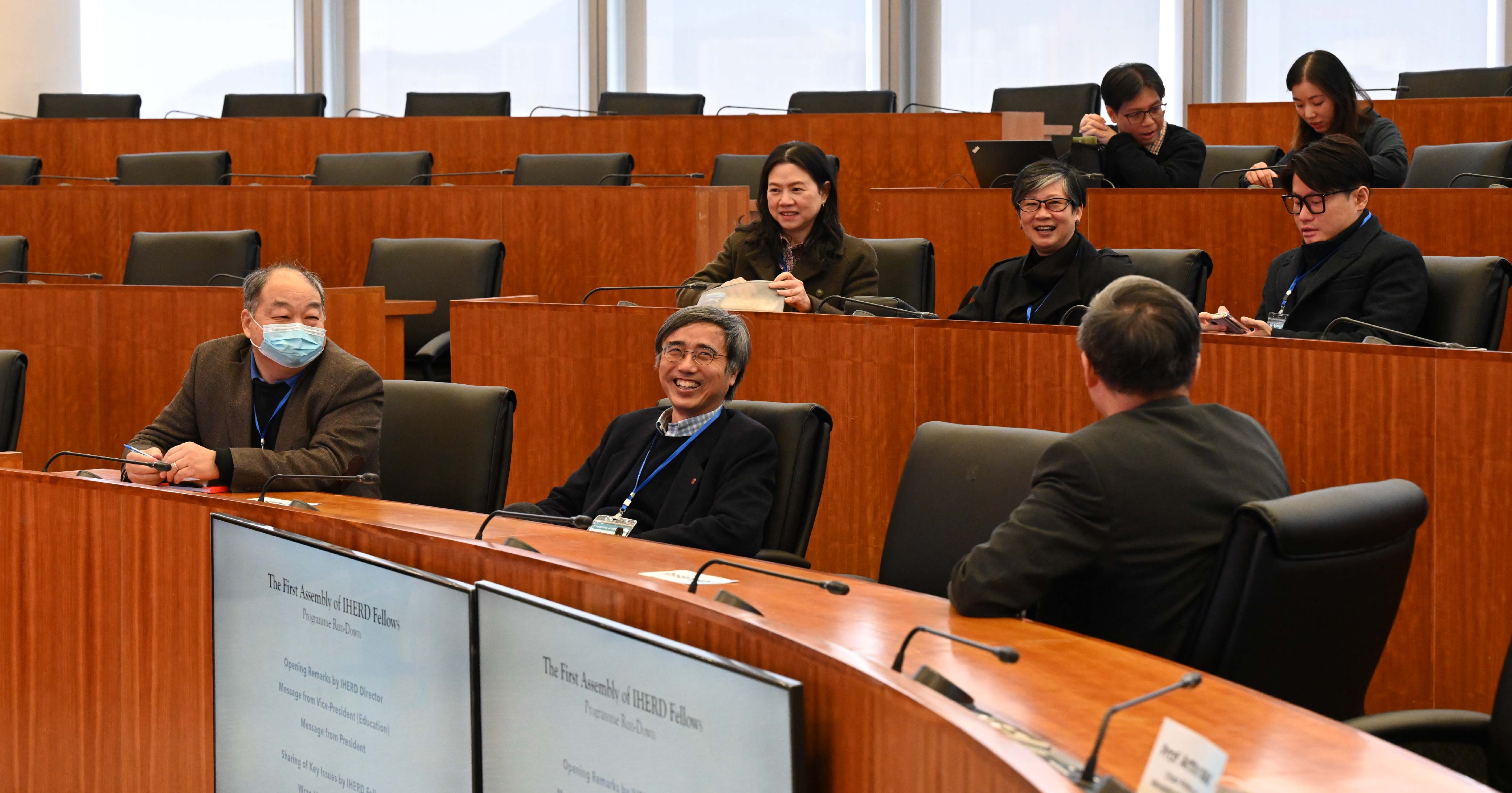 Assembly 3_2000x1050px