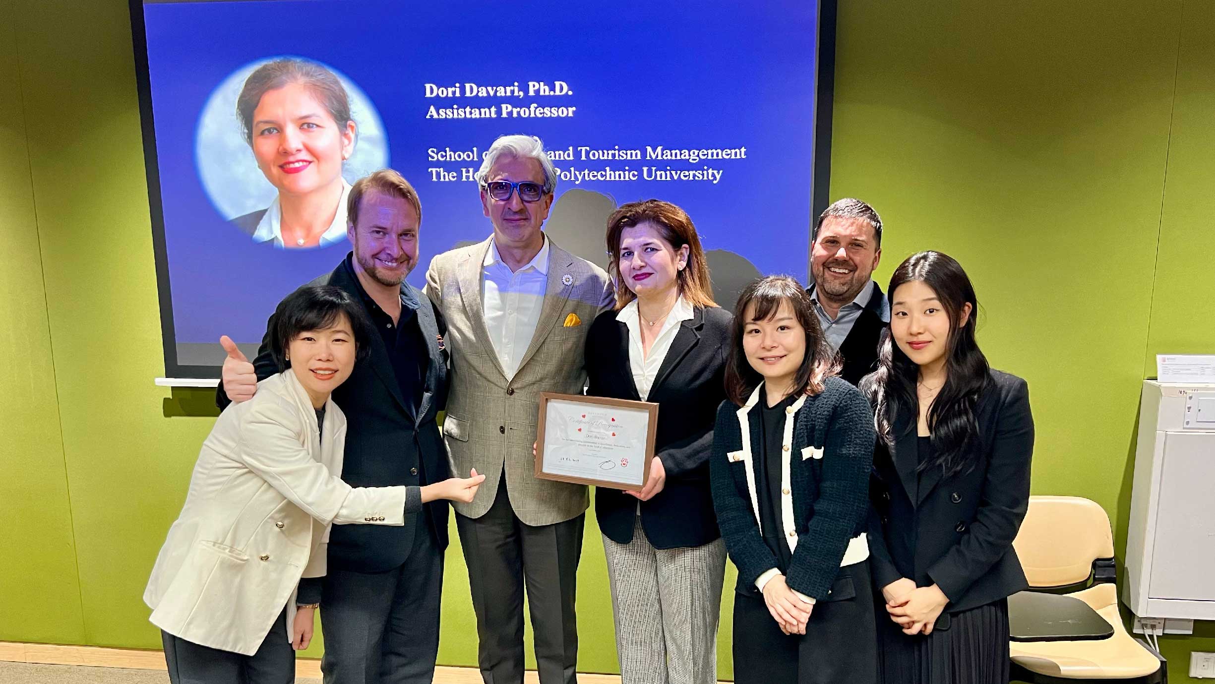 Dori_Rosewood 1_2450x1379