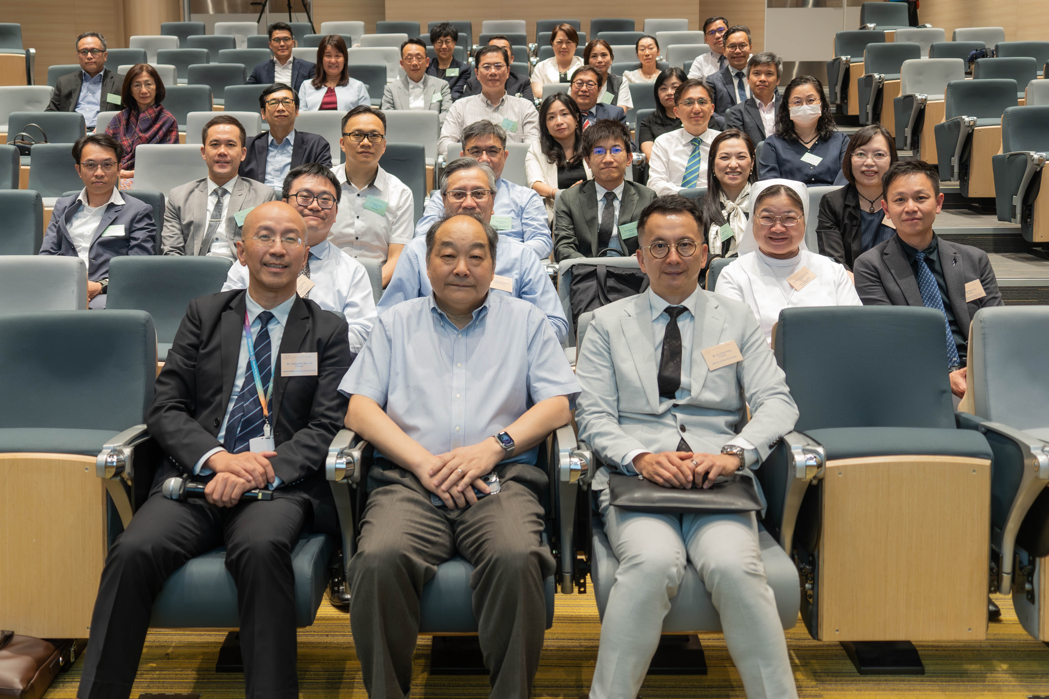 DSC09946-Enhanced-NR