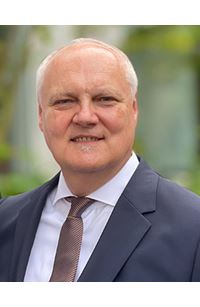 Prof Eric Moskwa
