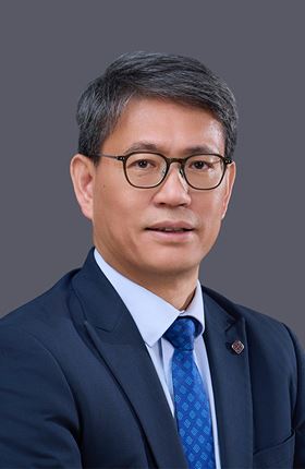Professor Christopher CHAO