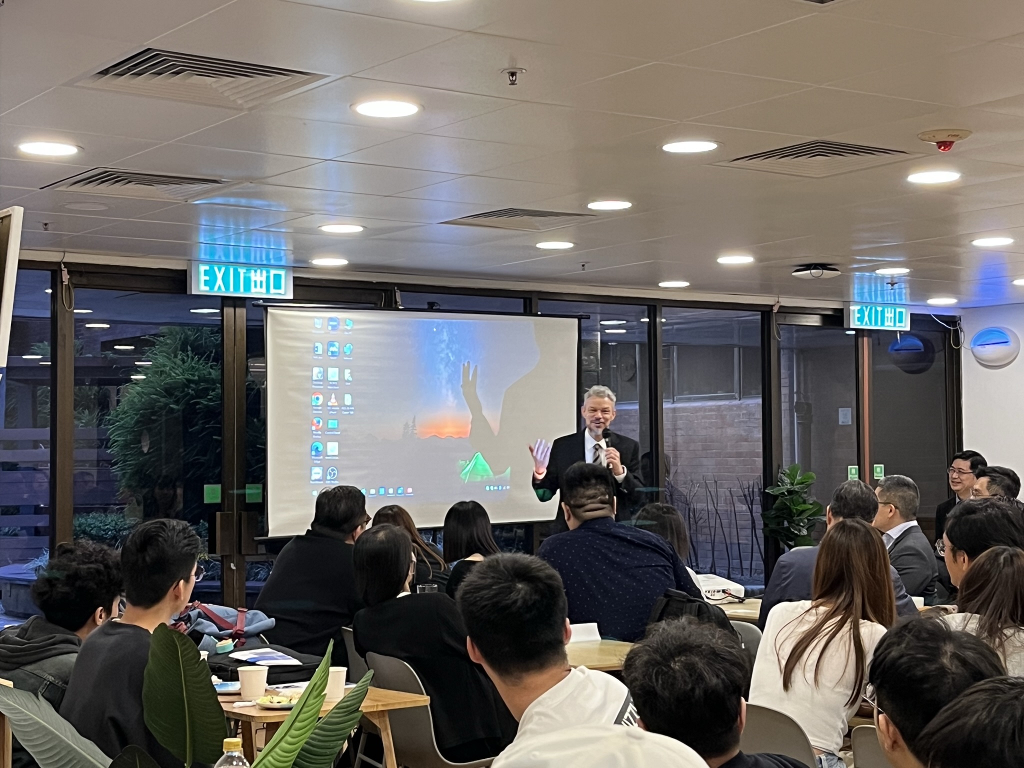 20230404-Career-talk-AOS-3