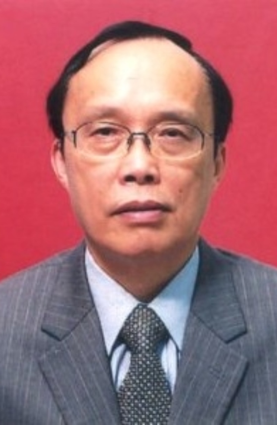 Mr Kenneth Lo