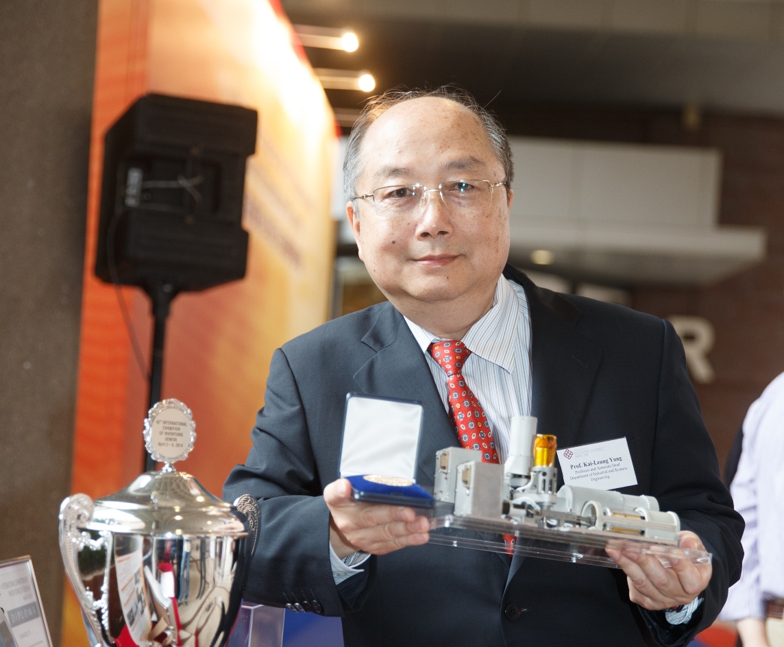 IMG_4652_cropped2014_05