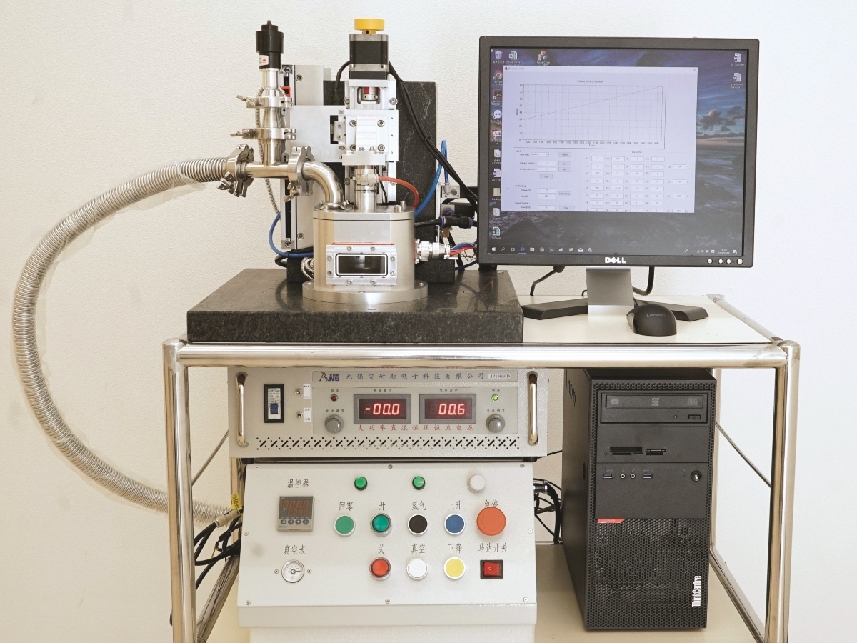 Micro-embossing equipment