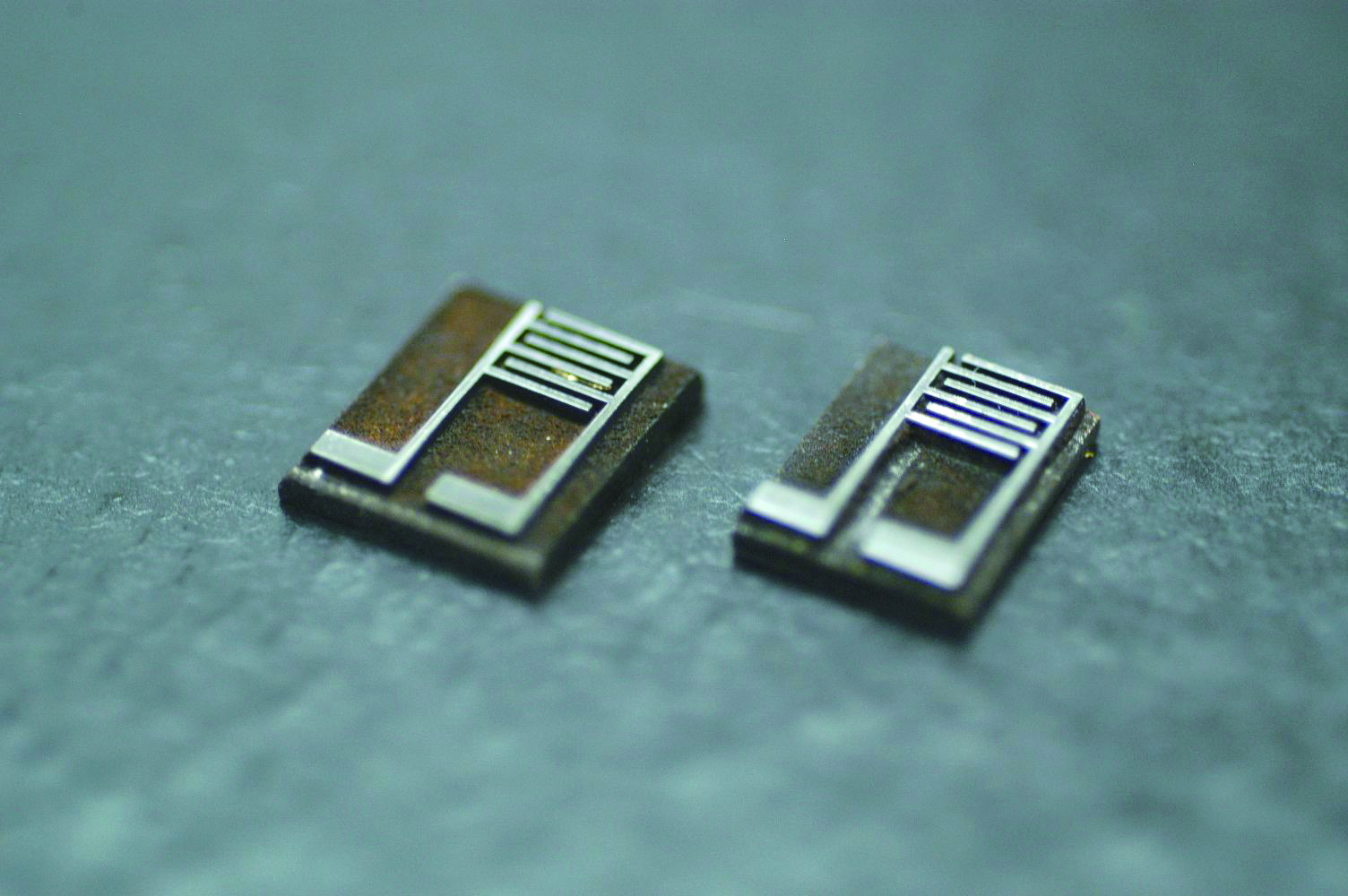 Hot screening stamper