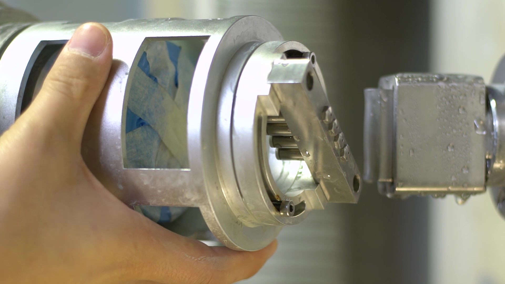 Project_Curvature-adaptive Multi-jet Polishing System