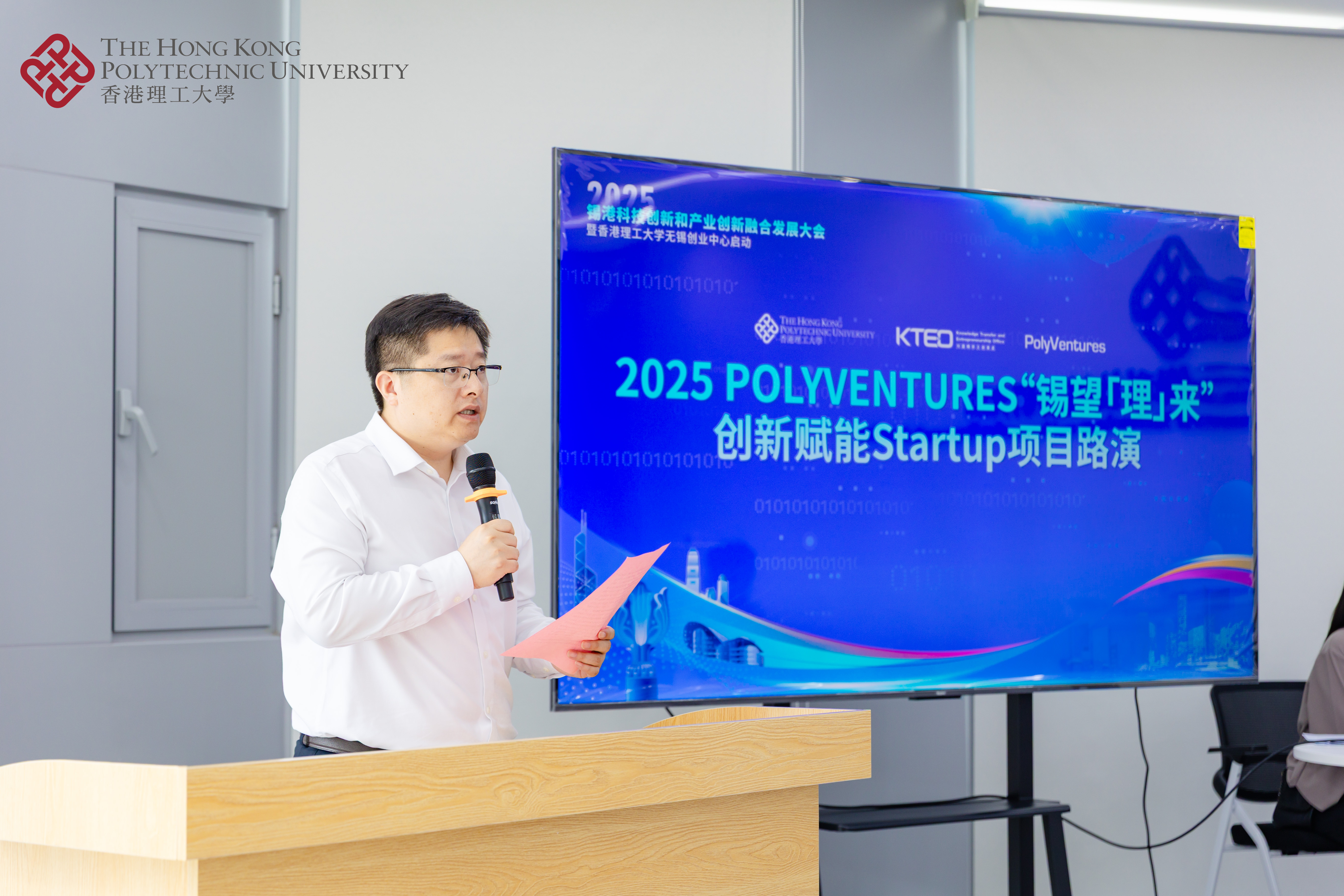 106A2621_wm__11088045