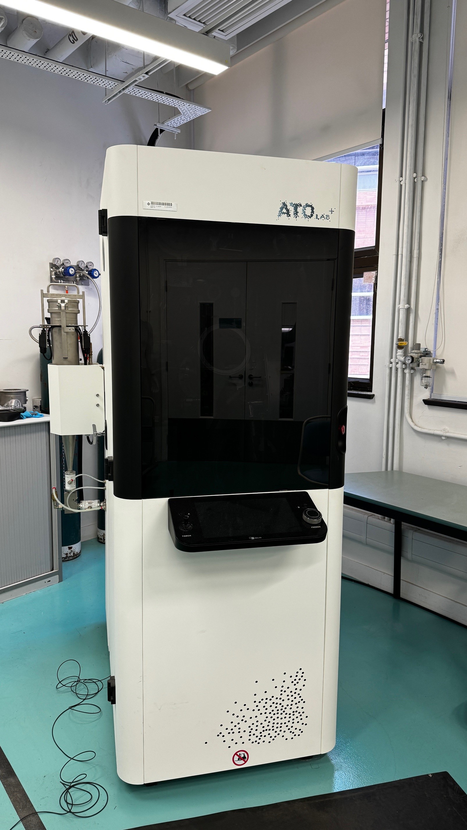Physical Vapour Deposition (PVD) System | Research Equipment and Facilities